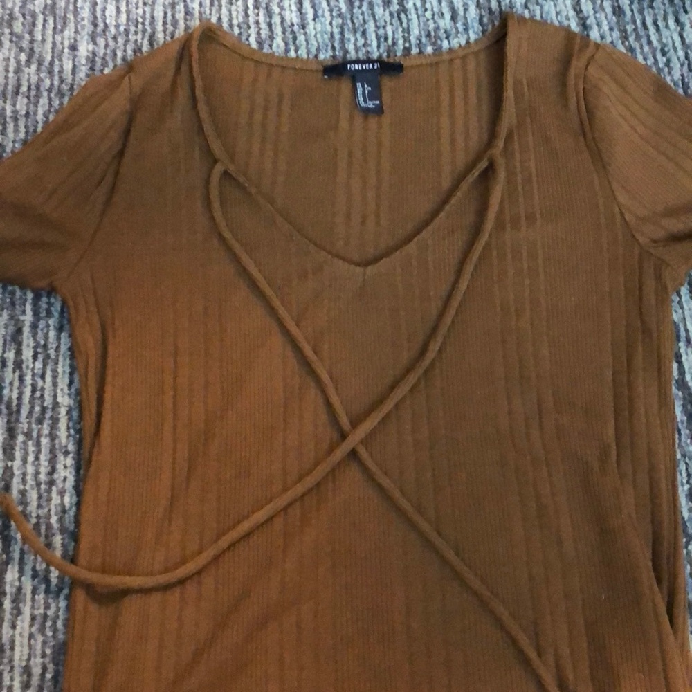 v neck